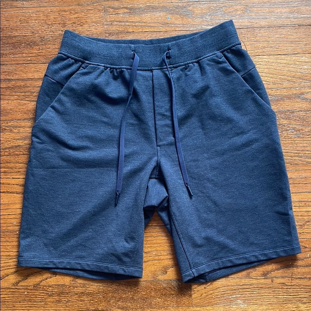 Lululemon Men’s Heathered True Navy City Sweat Short NWOT